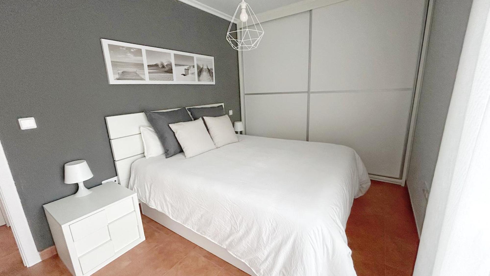 Comillas Bº Casasola - Residencial Lagos Azules - Netflix, Prime, Wifi & Free Indoor Parking Extérieur photo
